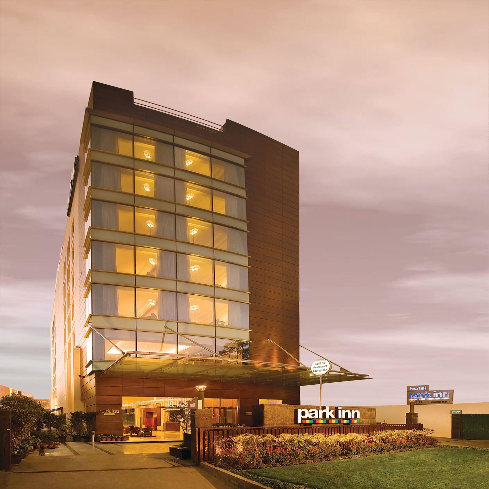 Park Inn Гургаон Экстерьер фото